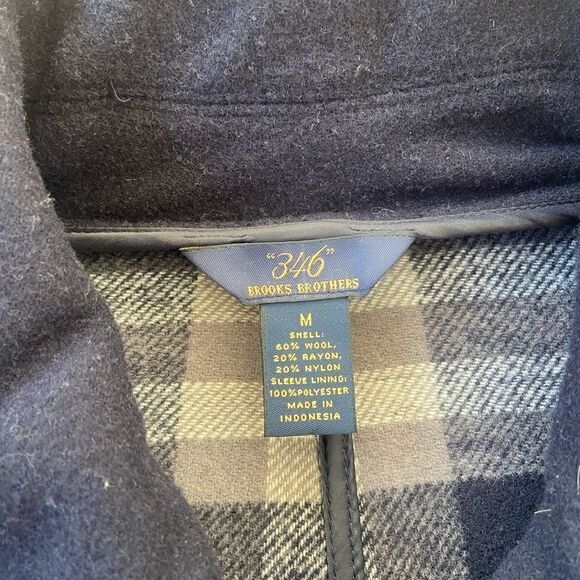 Brooks Brothers 346 Wool Full Zip Coat EUC Medium 26 x 20.5. - Picture 2 of 5